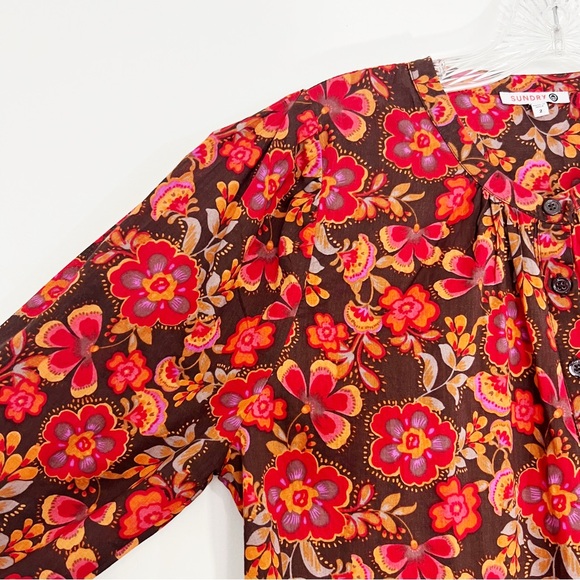 Sundry Floral Puff Sleeve Buttondown Shirt in Mahogany Garnet Size Medium - Picture 7 of 11